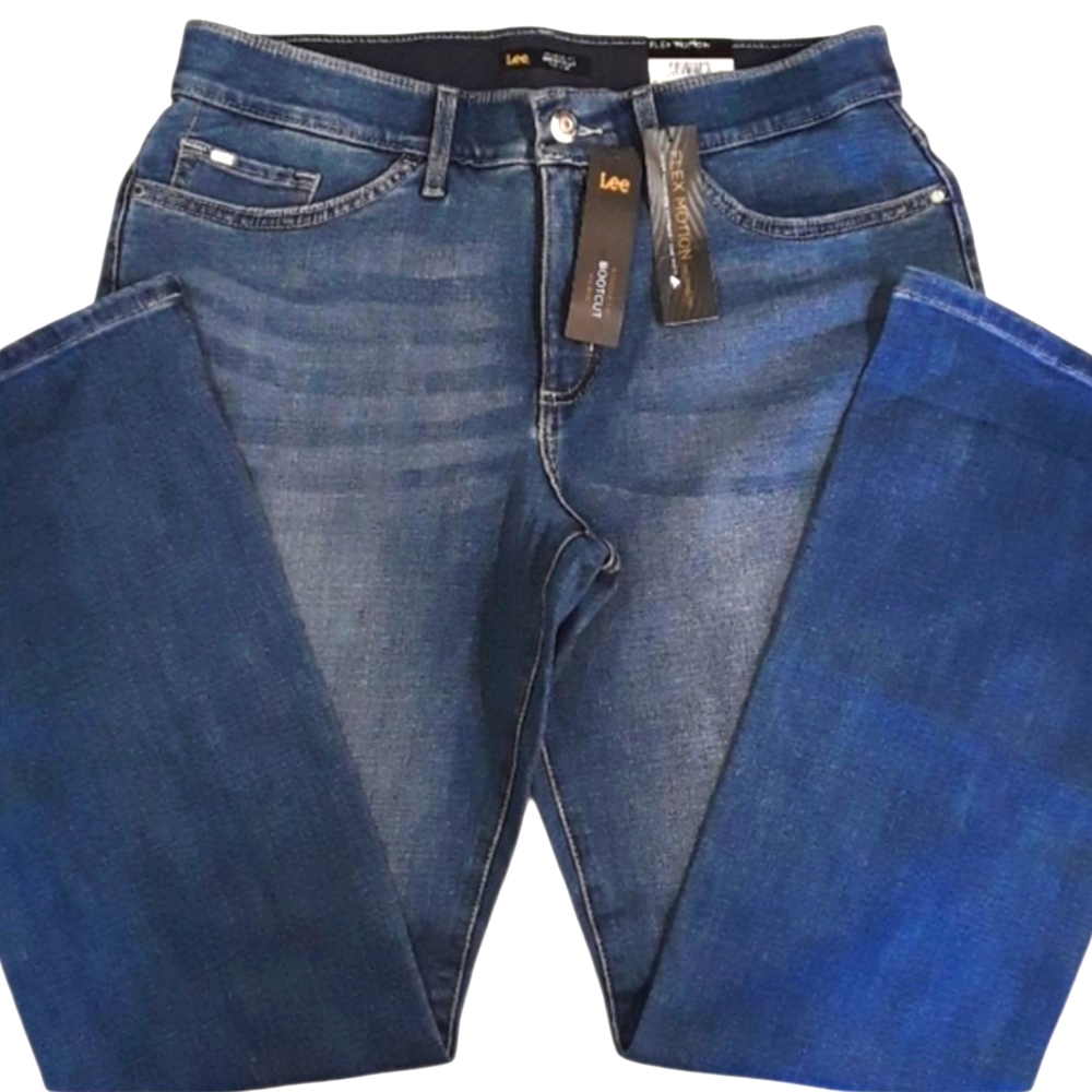 🆕️Lee Mid-Rise Flex Motion Bootcut Reg. Fit Jeans. Women's Size: W14x30L.